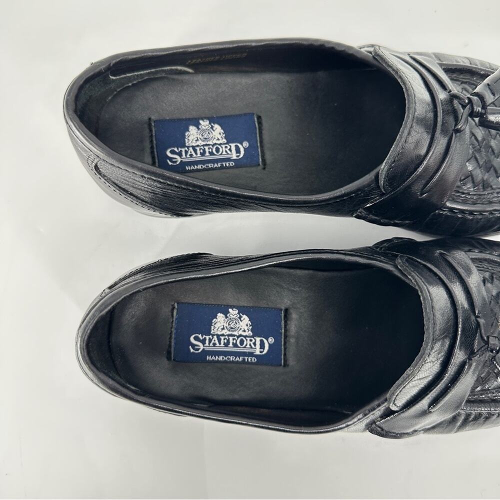 $11SALE!!! Stafford Black Leather Timeless Loafers - Picture 5 of 10